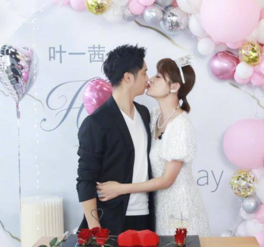探索请问这是什么品种的狗?,解答你的疑问
